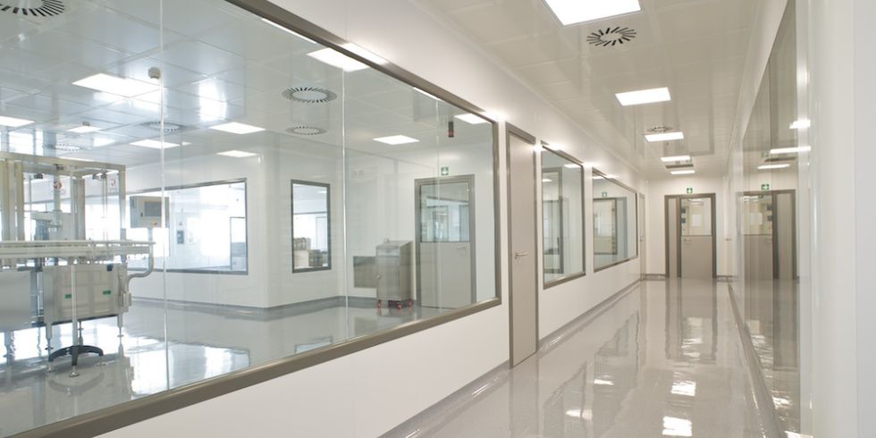 1756694884398794.jpg Camere-bianche-Delta2000-cosa-sono-e-le-principali-linee-guide.jpg